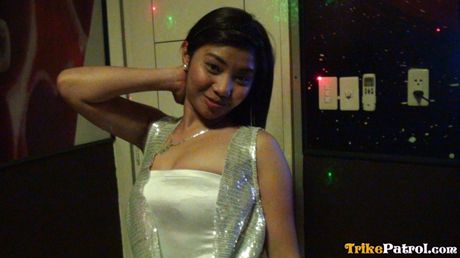 Amateur Asian Joy toys her pussy and ass with a dildo in a solo show