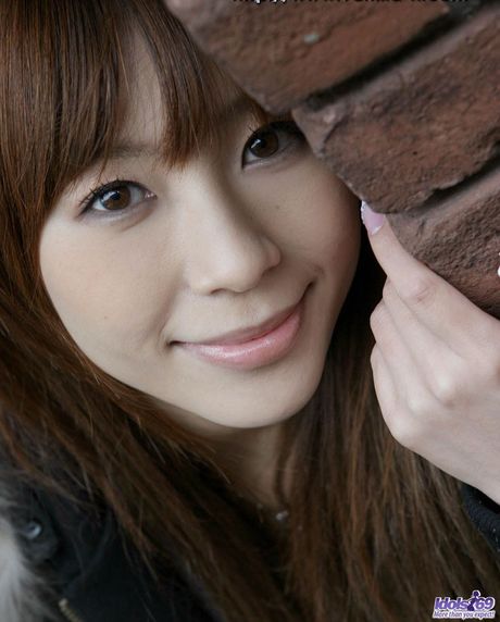 Hayase - Adorable Asian teen in short shorts